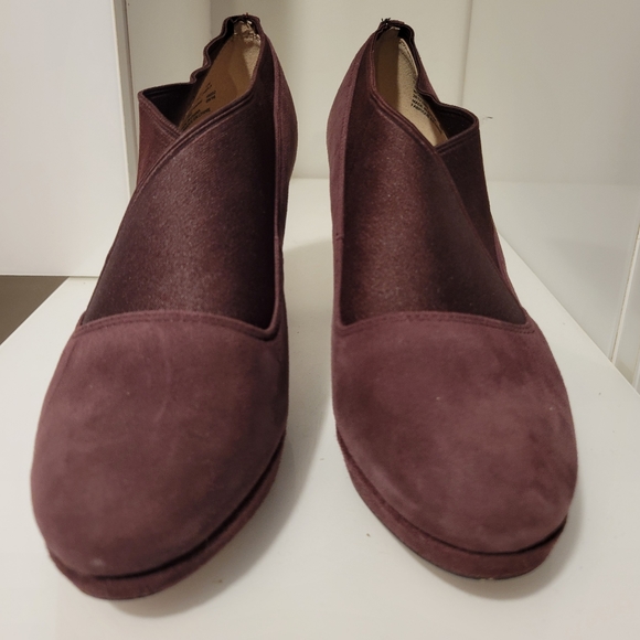 CLARKS WORN ONCE SIZE 8 Kendra Mix - Picture 2 of 6